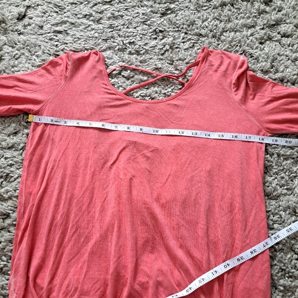 Jessica Simpson | Pink acid wash open cross back cropped sleeve shirt - Picture 11 of 13